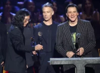 SOUNDGARDEN: Reunión… bueno, “reunión”, en el salón de la fama y con Jim Carrey presentándolos