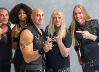 ESPERANDO A PRIMAL FEAR EN BUENOS AIRES